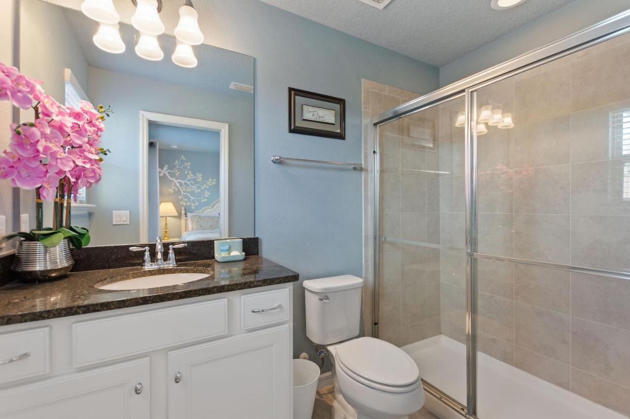 Stylish Cozy Family Getaway With Private Pool And Lake View Kissimmee Exteriör bild