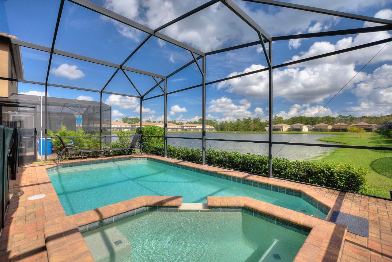 Stylish Cozy Family Getaway With Private Pool And Lake View Kissimmee Exteriör bild