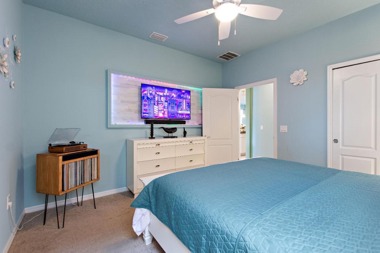 Stylish Cozy Family Getaway With Private Pool And Lake View Kissimmee Exteriör bild