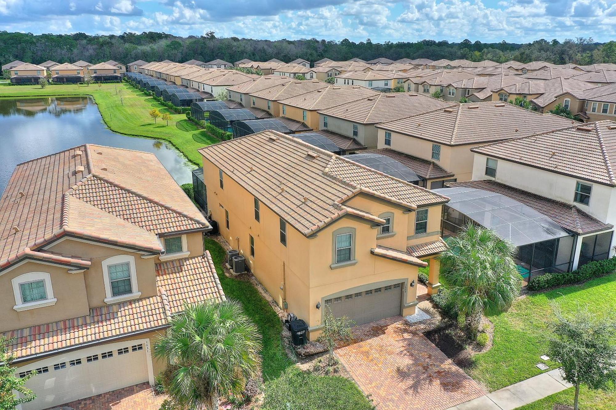 Stylish Cozy Family Getaway With Private Pool And Lake View Kissimmee Exteriör bild